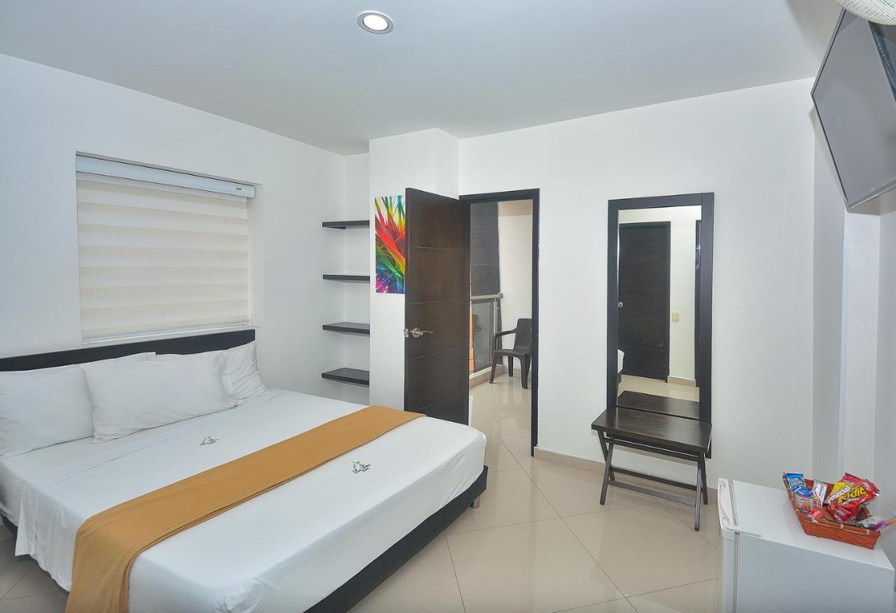 La Pera Hotel ブカラマンガ エクステリア 写真